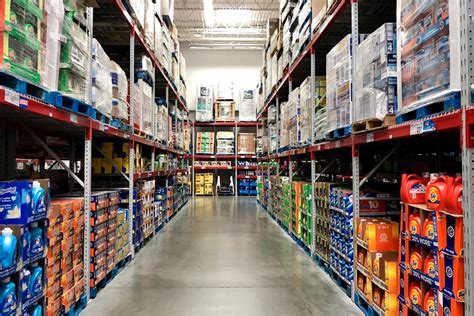 what other stores are similar to bj's and sam's club